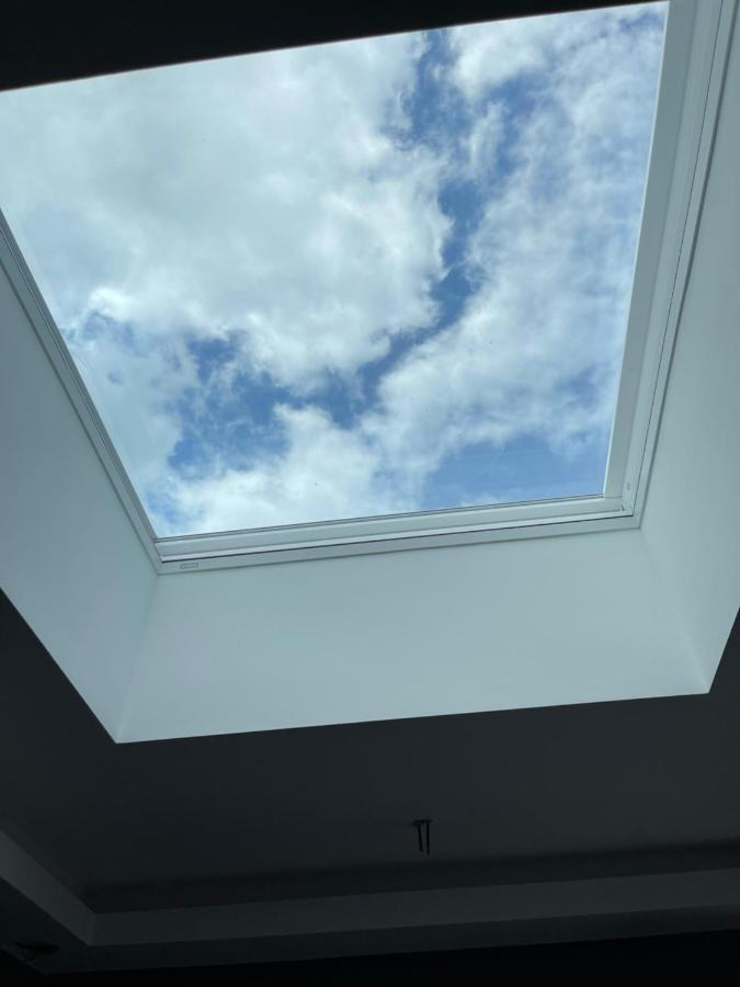 Gemuetliches Und Lichtdurchflutetes Penthouse Mit Sternenhimmelblick, Boxspringbett Und Terrasse - Gute Anbindung An Die Innenstadt Kassel Eksteriør billede