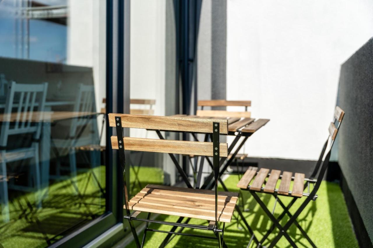 Gemuetliches Und Lichtdurchflutetes Penthouse Mit Sternenhimmelblick, Boxspringbett Und Terrasse - Gute Anbindung An Die Innenstadt Kassel Eksteriør billede