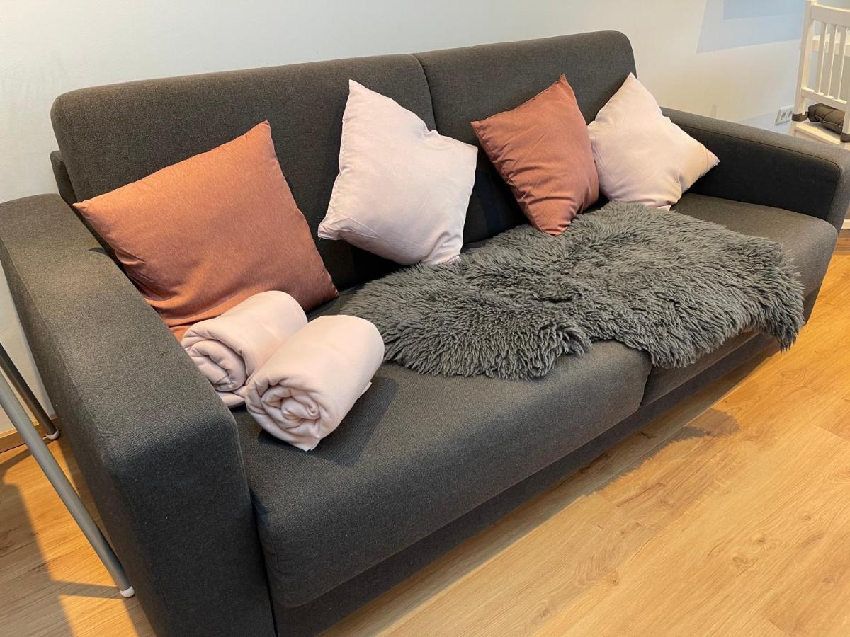 Gemuetliches Und Lichtdurchflutetes Penthouse Mit Sternenhimmelblick, Boxspringbett Und Terrasse - Gute Anbindung An Die Innenstadt Kassel Eksteriør billede